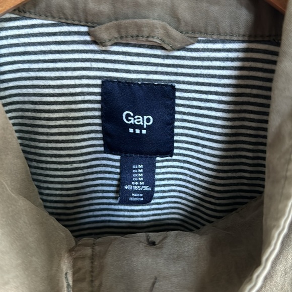 Gap Utility Cargo Jacket - Picture 4 of 7